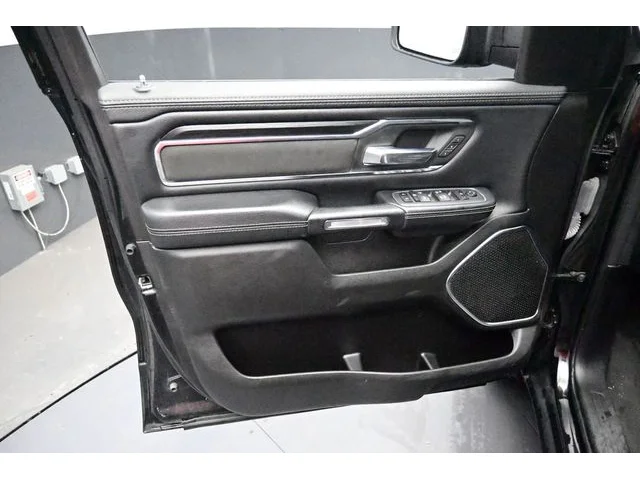 SEMINUEVOS RAM 1500 a Estados en autogozo