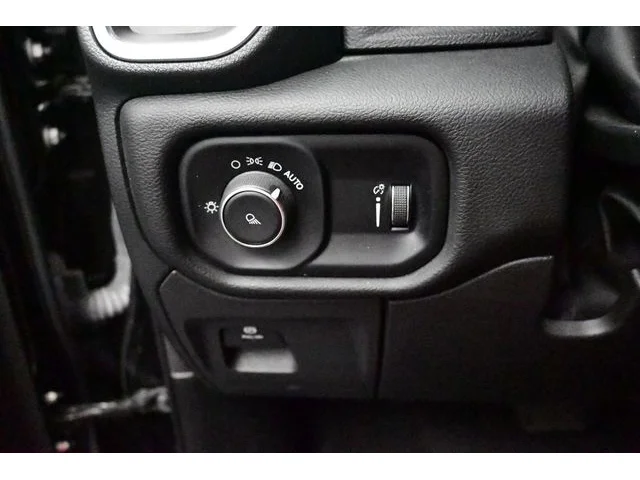 SEMINUEVOS RAM 1500 a Estados en autogozo