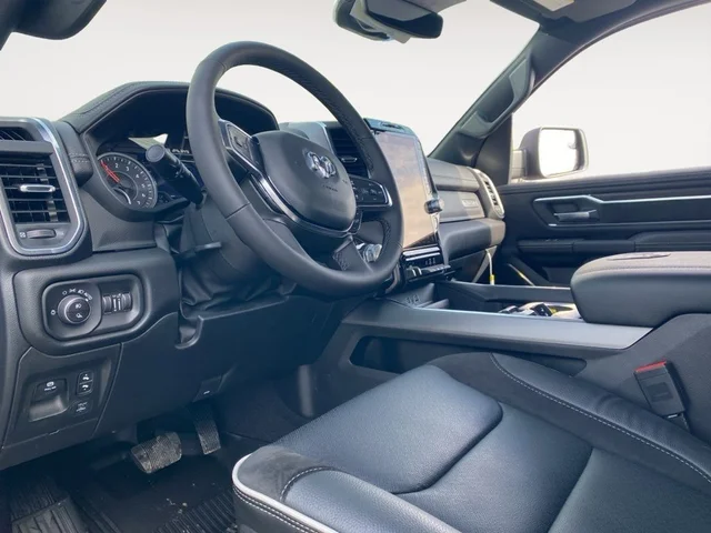 Nuevos RAM 1500 à Estados chez autogozo