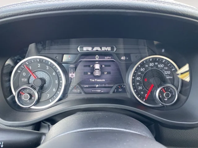 Nuevos RAM 1500 à Estados chez autogozo