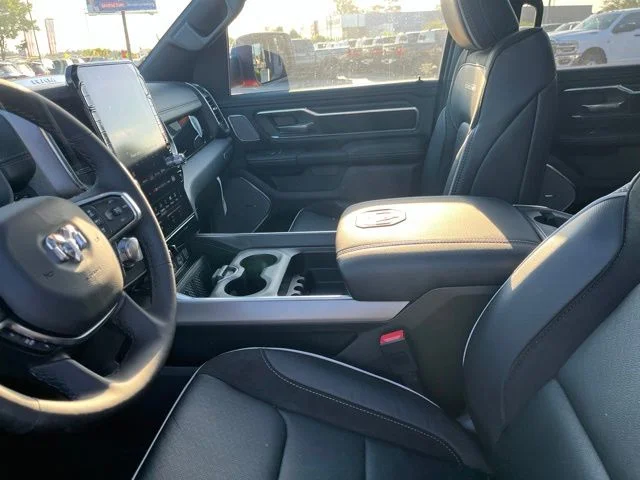 Nuevos RAM 1500 à Estados chez autogozo