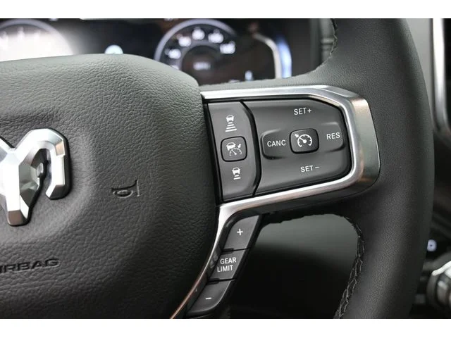Nuevos RAM 1500 à Estados chez autogozo