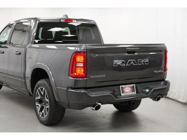 Nuevos RAM 1500 à Estados chez autogozo