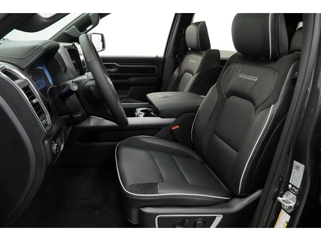 Nuevos RAM 1500 à Estados chez autogozo
