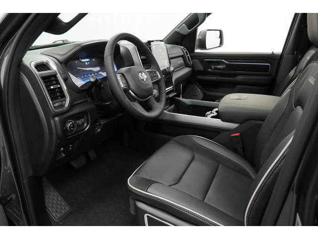 Nuevos RAM 1500 à Estados chez autogozo