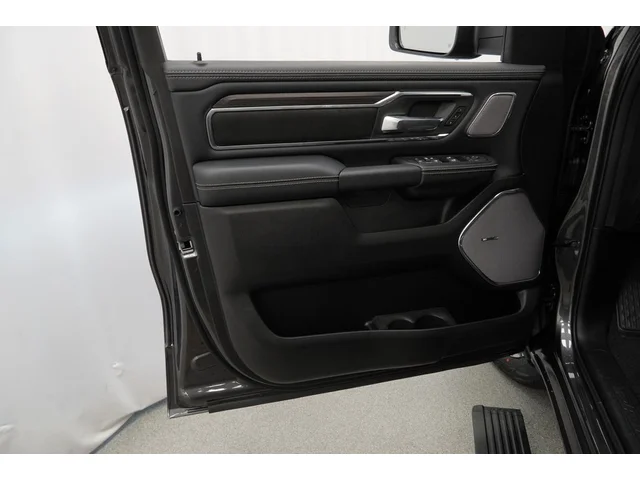 Nuevos RAM 1500 à Estados chez autogozo