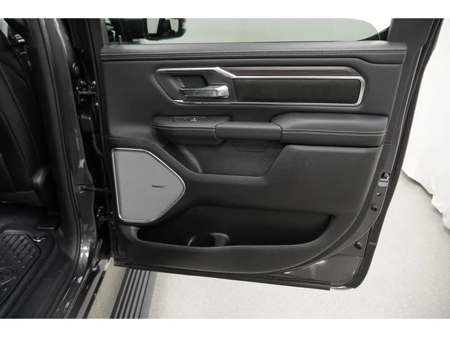 Nuevos RAM 1500 à Estados chez autogozo