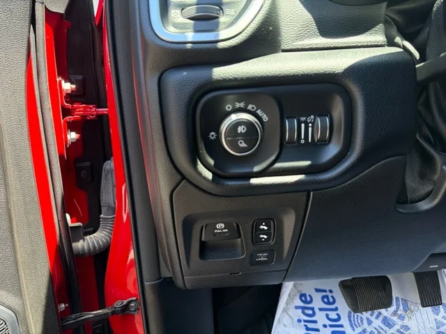 SEMINUEVOS RAM 1500 a Estados en autogozo