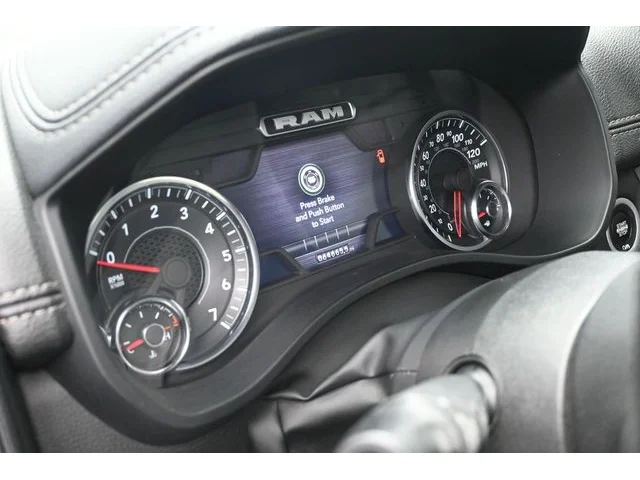 SEMINUEVOS RAM 1500 a Estados en autogozo