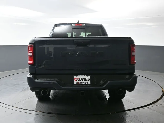 Nuevos RAM 1500 à Estados chez autogozo