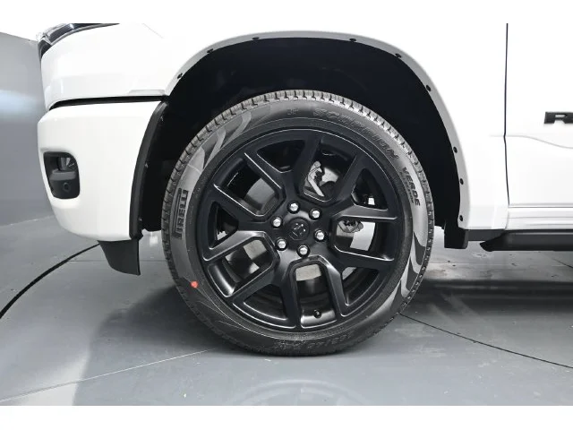 Nuevos RAM 1500 à Estados chez autogozo