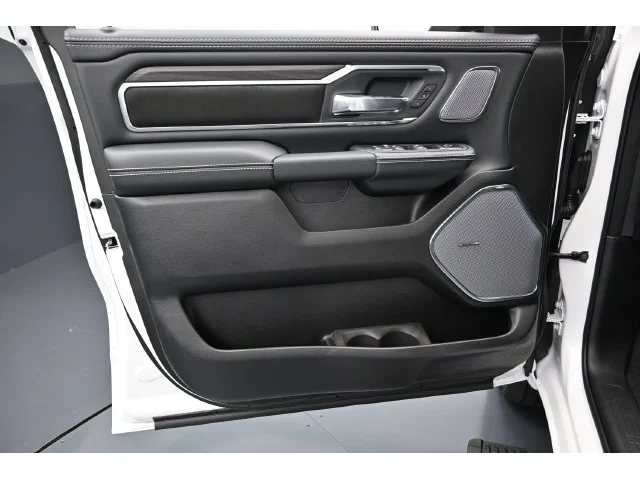 Nuevos RAM 1500 à Estados chez autogozo