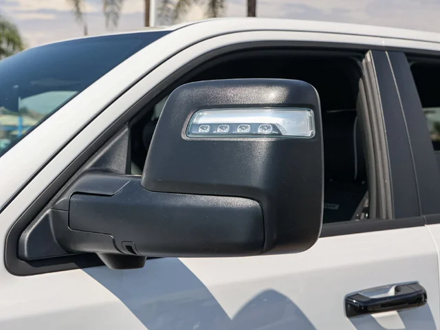 Nuevos RAM 1500 à Estados chez autogozo