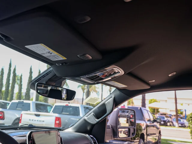 Nuevos RAM 1500 à Estados chez autogozo