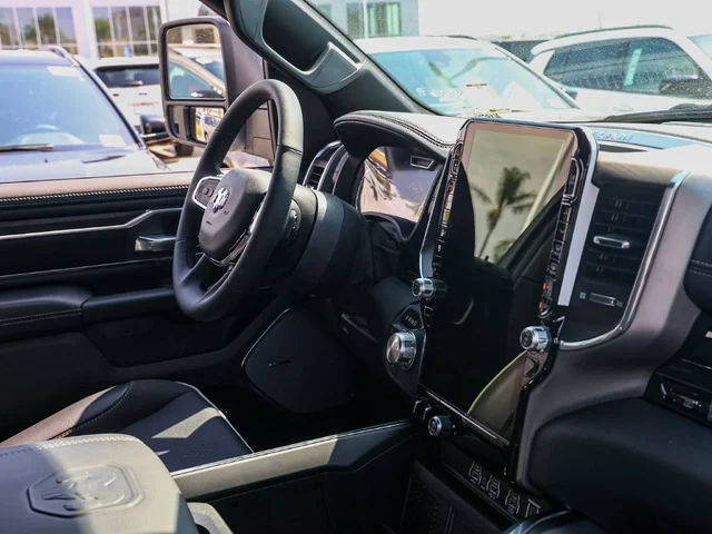 Nuevos RAM 1500 à Estados chez autogozo