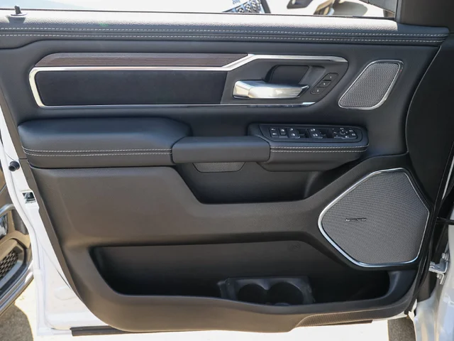 Nuevos RAM 1500 à Estados chez autogozo