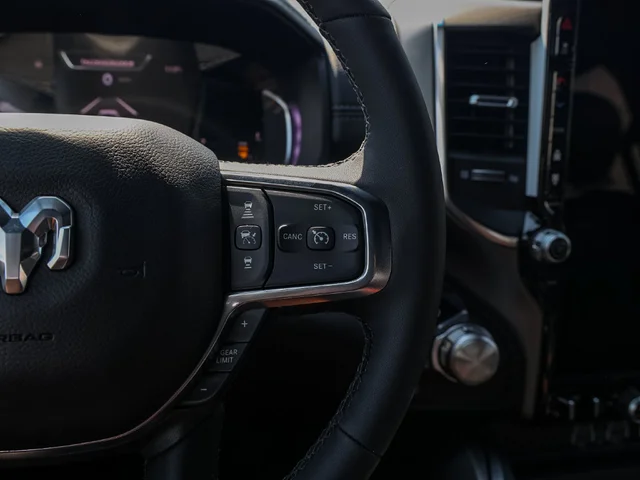 Nuevos RAM 1500 à Estados chez autogozo