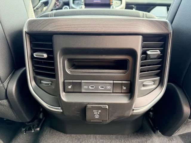 Nuevos RAM 1500 à Estados chez autogozo
