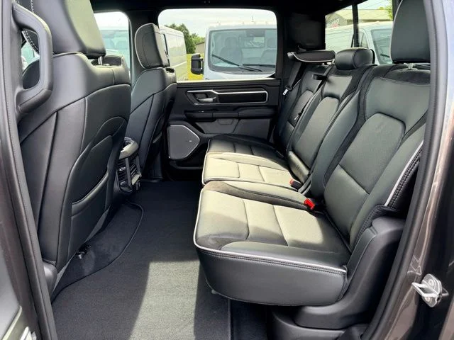 Nuevos RAM 1500 à Estados chez autogozo