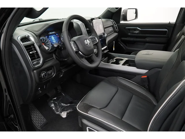 Nuevos RAM 1500 à Estados chez autogozo