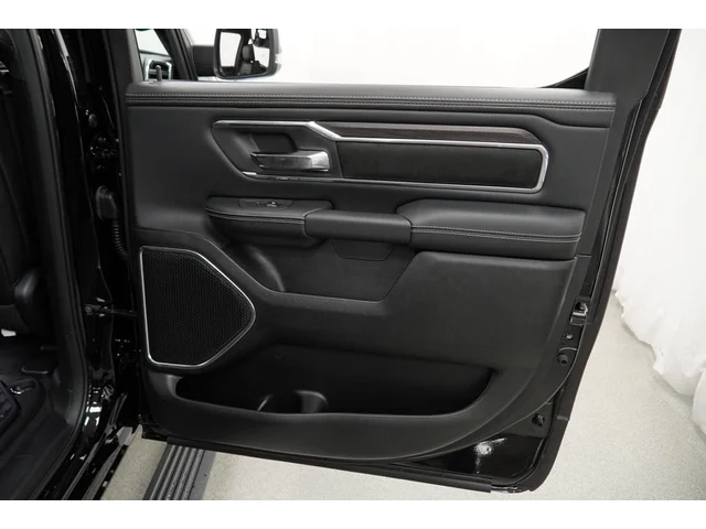 Nuevos RAM 1500 à Estados chez autogozo