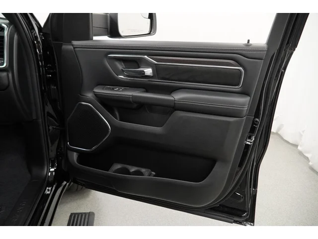Nuevos RAM 1500 à Estados chez autogozo