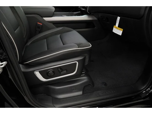 Nuevos RAM 1500 à Estados chez autogozo