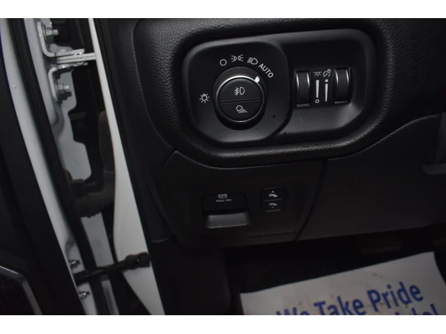 SEMINUEVOS RAM 1500 a Estados en autogozo