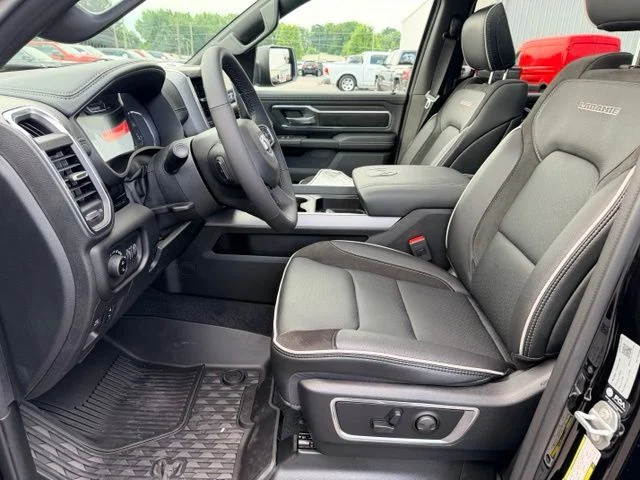 Nuevos RAM 1500 à Estados chez autogozo