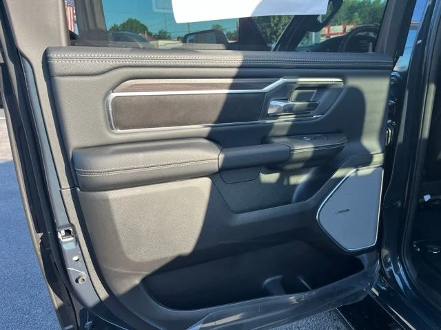 Nuevos RAM 1500 à Estados chez autogozo