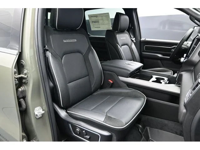 Nuevos RAM 1500 à Estados chez autogozo