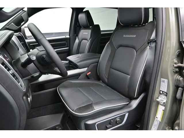 Nuevos RAM 1500 à Estados chez autogozo