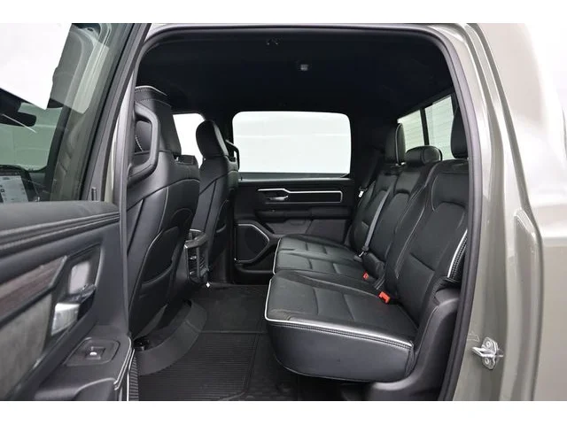 Nuevos RAM 1500 à Estados chez autogozo
