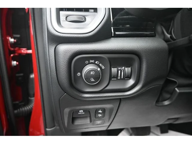 Nuevos RAM 1500 à Estados chez autogozo