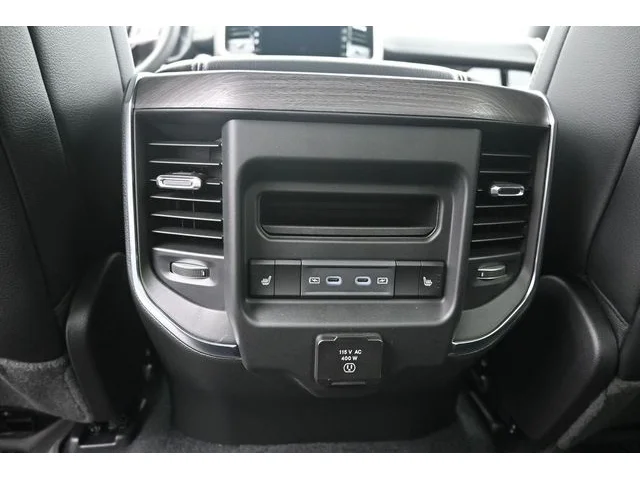 Nuevos RAM 1500 à Estados chez autogozo