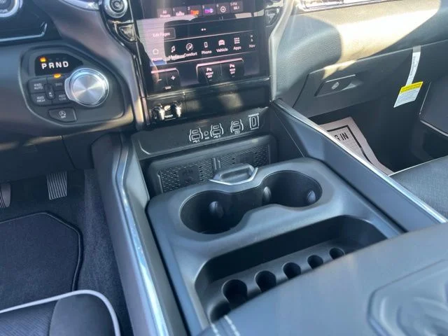Nuevos RAM 1500 à Estados chez autogozo