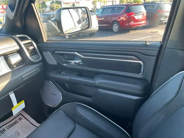 Nuevos RAM 1500 à Estados chez autogozo