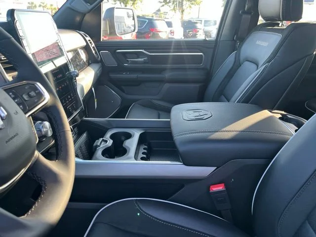 Nuevos RAM 1500 à Estados chez autogozo