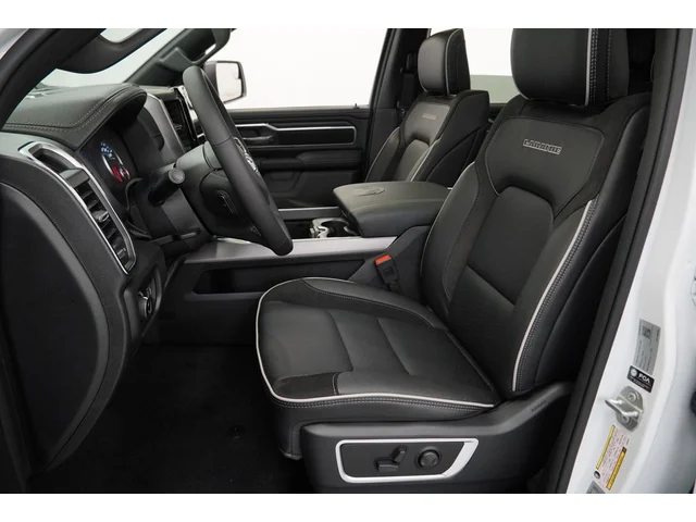Nuevos RAM 1500 à Estados chez autogozo