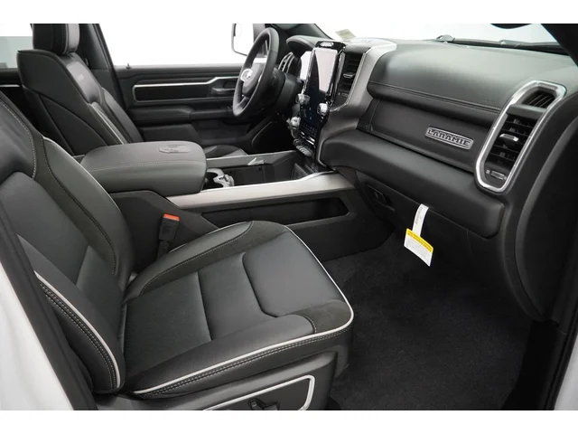 Nuevos RAM 1500 à Estados chez autogozo