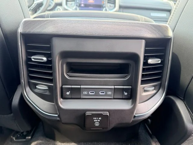 Nuevos RAM 1500 à Estados chez autogozo