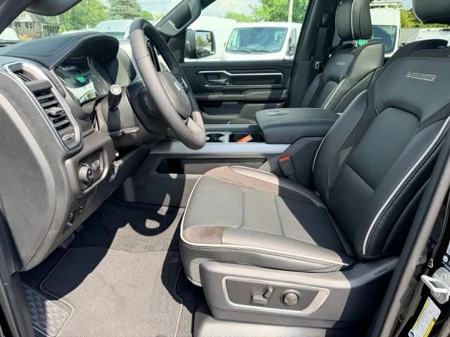 Nuevos RAM 1500 à Estados chez autogozo
