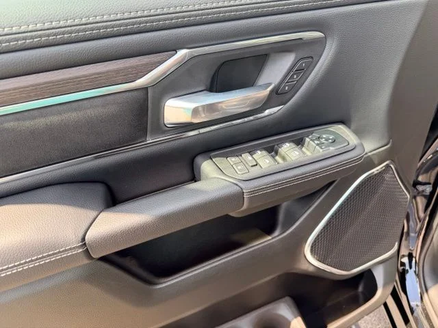 Nuevos RAM 1500 à Estados chez autogozo