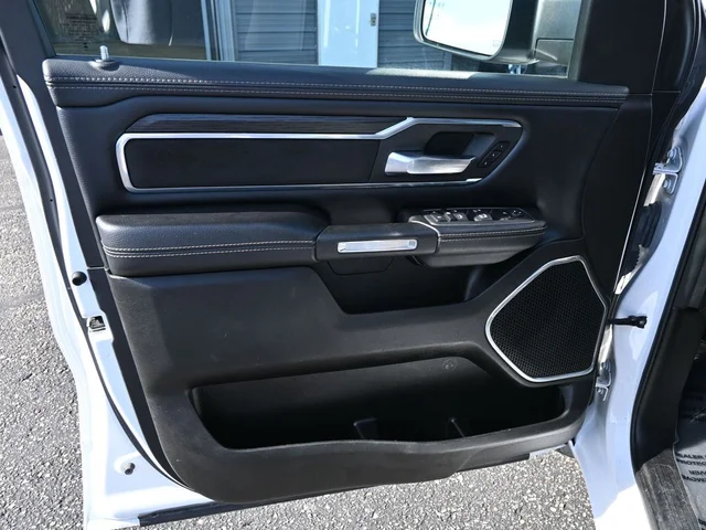 SEMINUEVOS RAM 1500 a Estados en autogozo