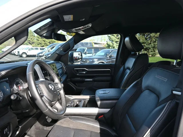 SEMINUEVOS RAM 1500 a Estados en autogozo