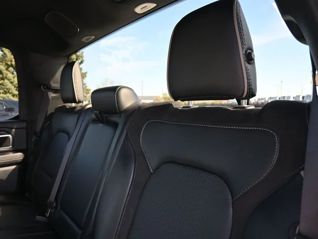 SEMINUEVOS RAM 1500 a Estados en autogozo