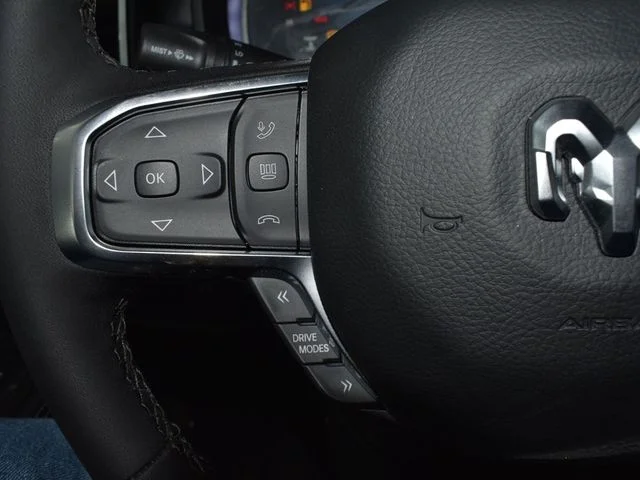 Nuevos RAM 1500 à Estados chez autogozo
