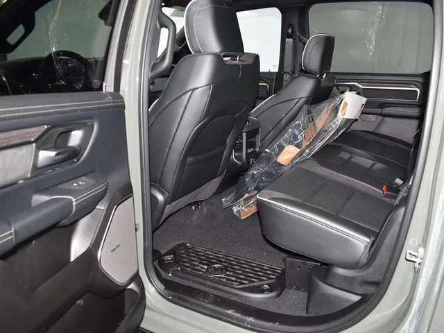 Nuevos RAM 1500 à Estados chez autogozo
