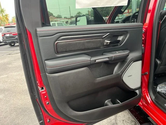 Nuevos RAM 1500 à Estados chez autogozo