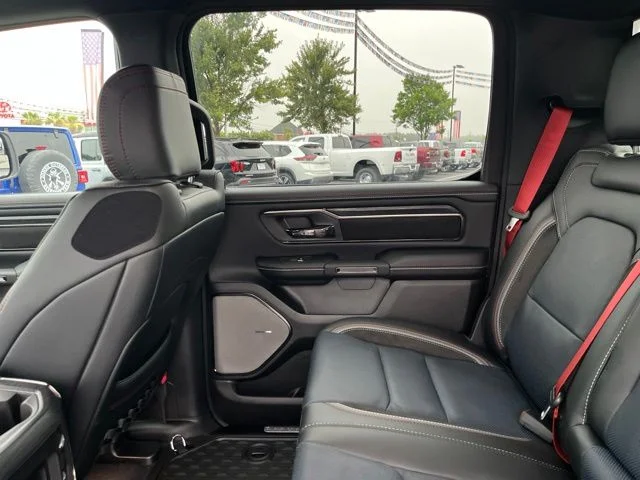 Nuevos RAM 1500 à Estados chez autogozo